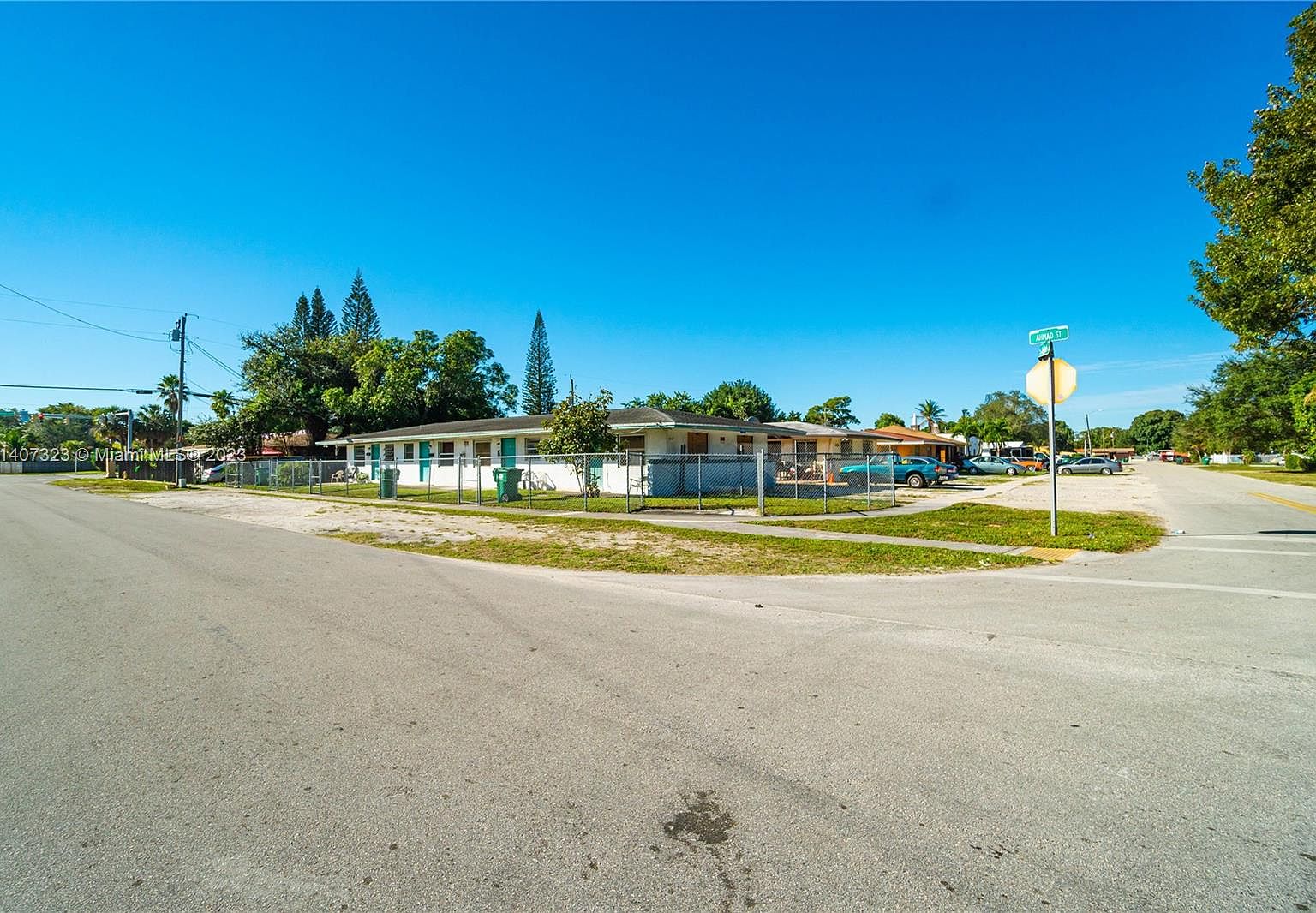 1156 Sesame St, Opa Locka, FL 33054 MLS A11407323 Zillow