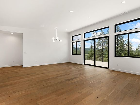 5th image of 331 Towering Pines Dr