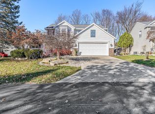 3579 Long Grove Dr SE, Kentwood, MI 49512