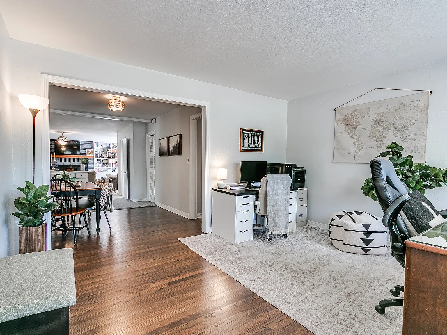 2 bed, 1316 sqft, $1,450 — Photo 2