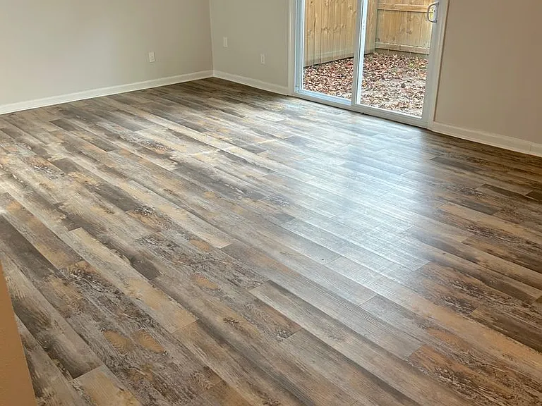 Woodland Trace Apartments — Photo 56
