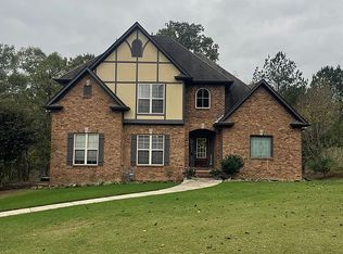 3008 Overlook Ln, Fultondale, AL 35068