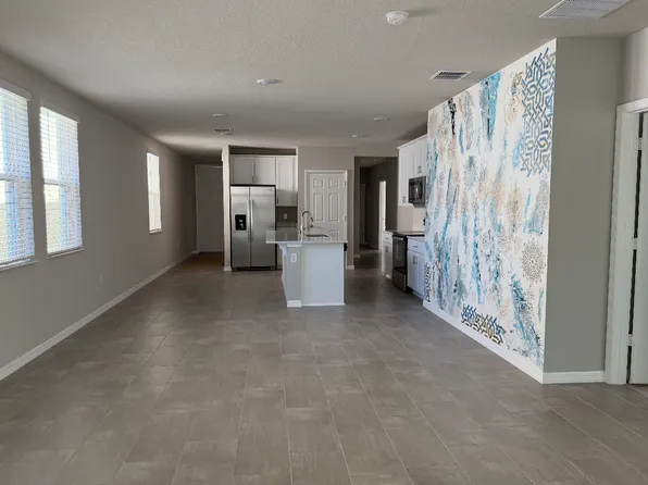 1816 Carnostie Rd, Winter Haven, FL 33884