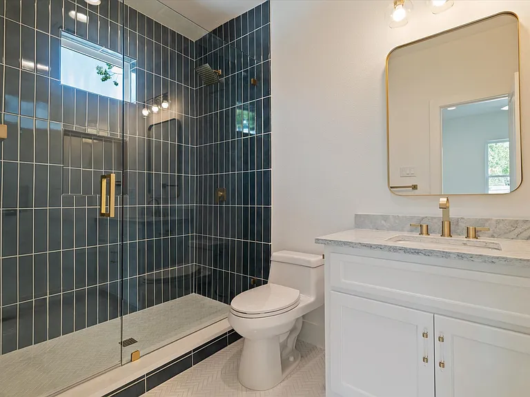 6255 Belmont Ave — Photo 30