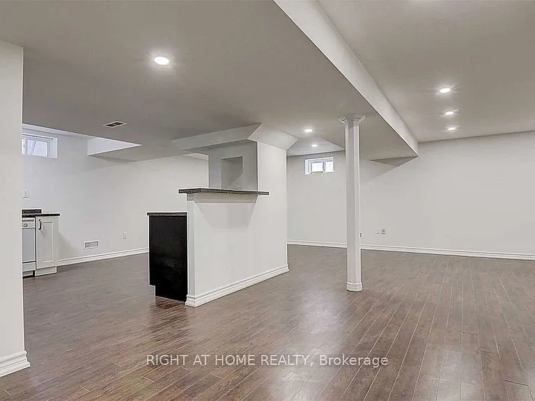 57 Bayswater Ave — Photo 32