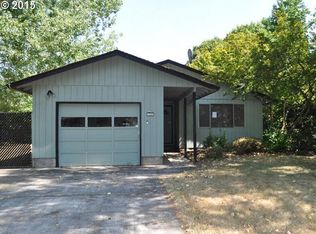 51922 SW 4th St, Scappoose, OR 97056