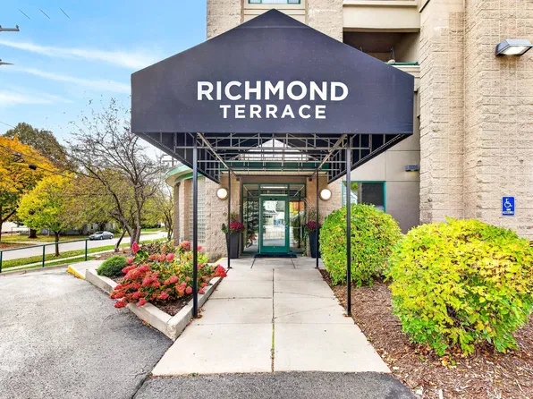 400 N Richmond St Unit 324, Appleton, WI 54911