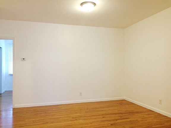 5th image of 85 McGuinness Blvd