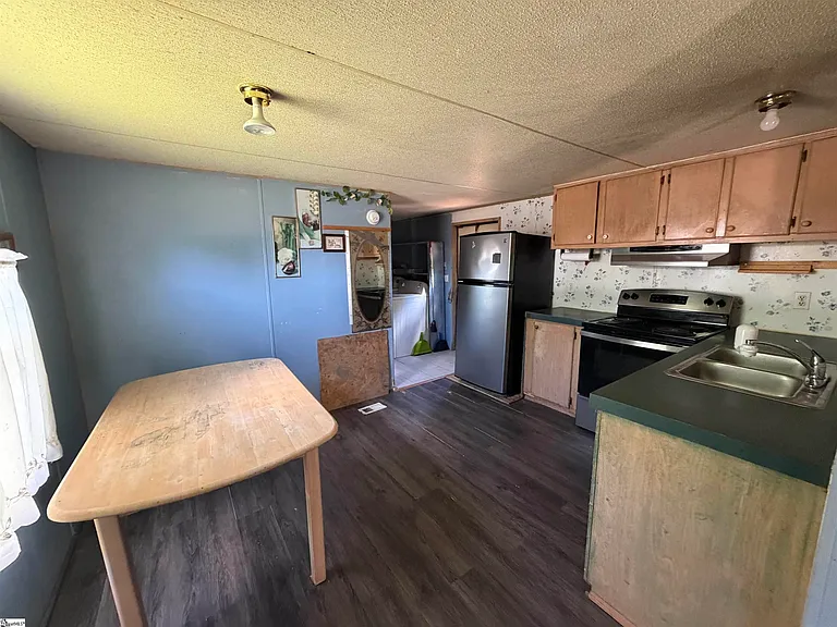 8590 Anchor St — Photo 8