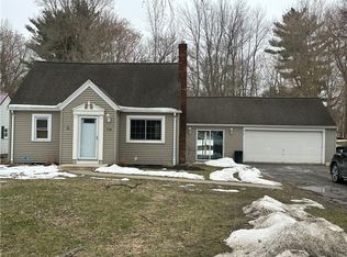 70 Fenton Rd, Rochester, NY 14624