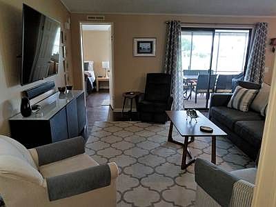 5th image of 2119 Pier Dr