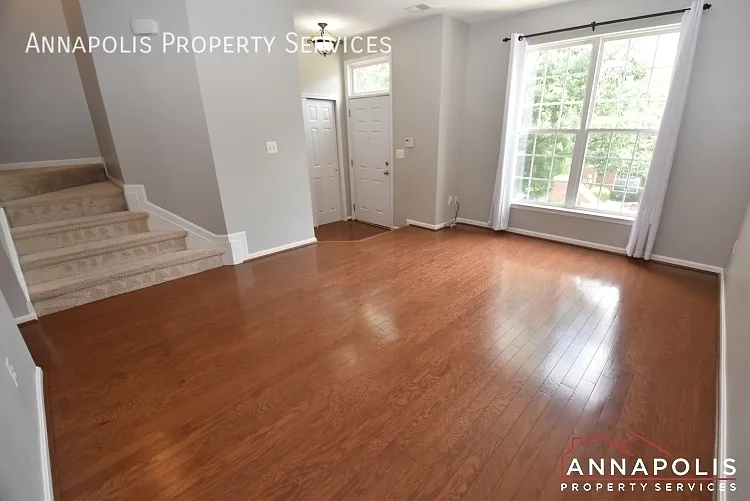 37 Harbour Heights Dr — Photo 7