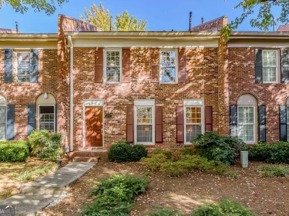 277 The South Chace, Sandy Springs, GA 30328