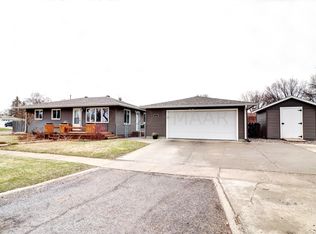 701 2nd St E, West Fargo, ND 58078