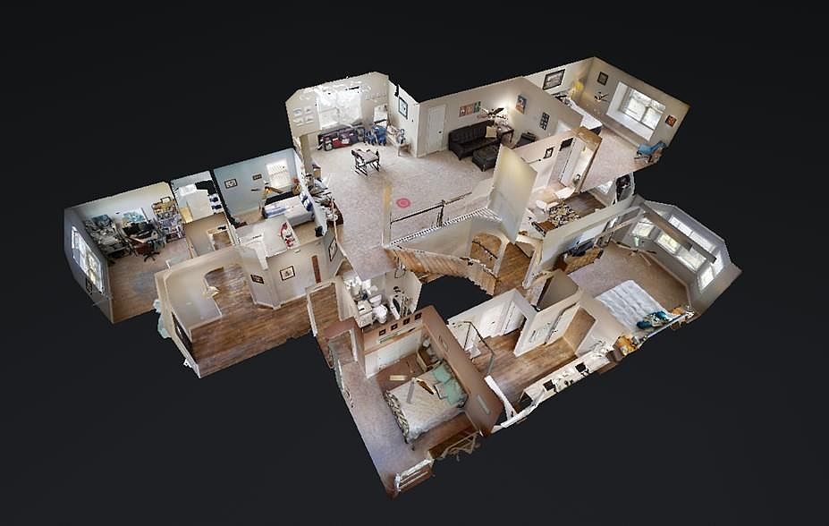 1st image of 131 W Wading Pond Cir