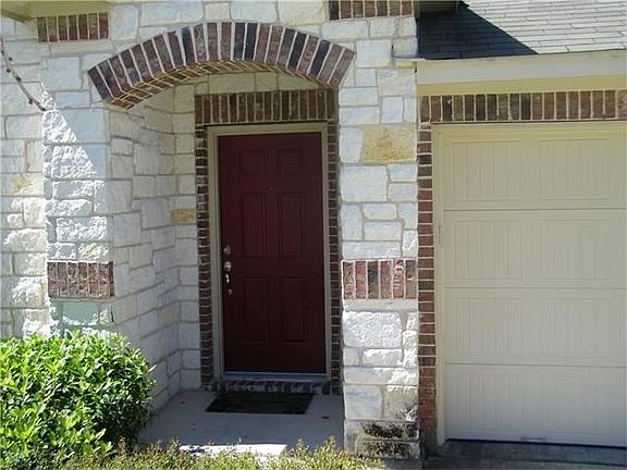 4th image of 2080 Cambria Dr