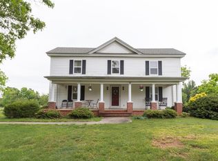 449 Phoebe Pond Rd, Concord, VA 24538