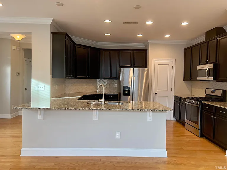 718 McRae Rd — Photo 10