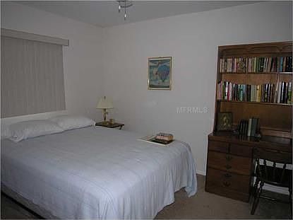4th image of 1227 Stamford St