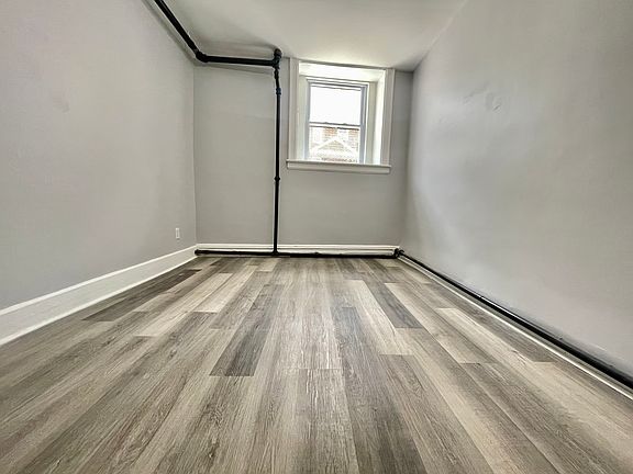 3rd image of 319 Summit Ave #Be