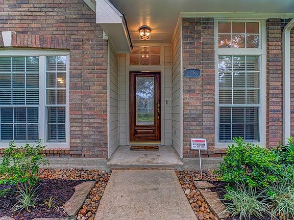 5th image of 68 Bradford Cir