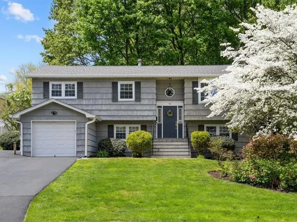 106 Burke Court, Buchanan, NY 10511