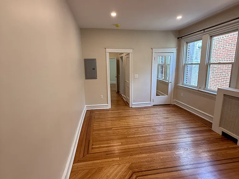 8339 Germantown Ave #1 — Photo 4