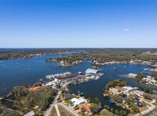 171 SW 3rd St, Crystal River, FL 34429