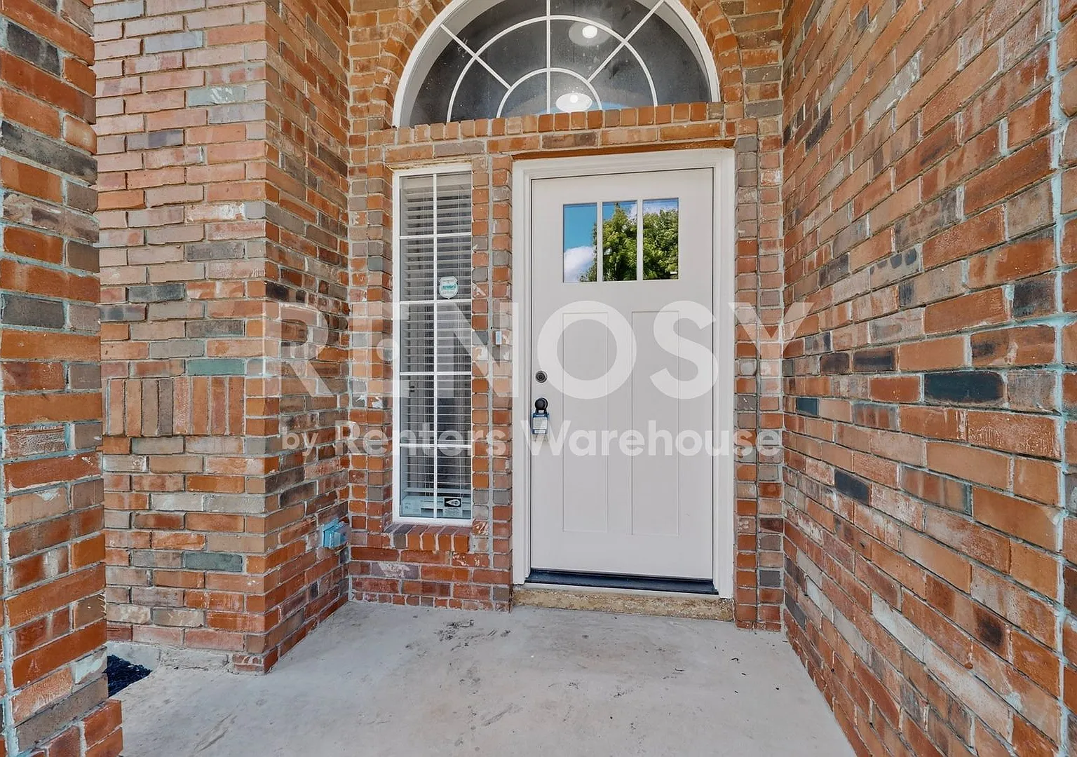 Refreshed Allen Home Move In Ready With One Month Rent Concession — Photo 4