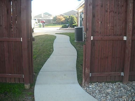 3rd image of 2205 Del Mar Ct
