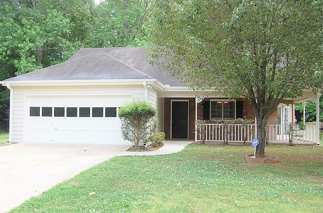 1st image of 15 Christian Woods Dr SE