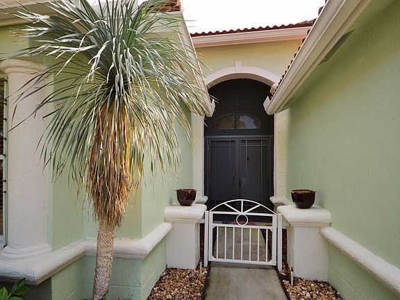 4th image of 5574 Bermuda Dunes Cir