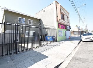2820 W Slauson Ave, Los Angeles, CA 90043