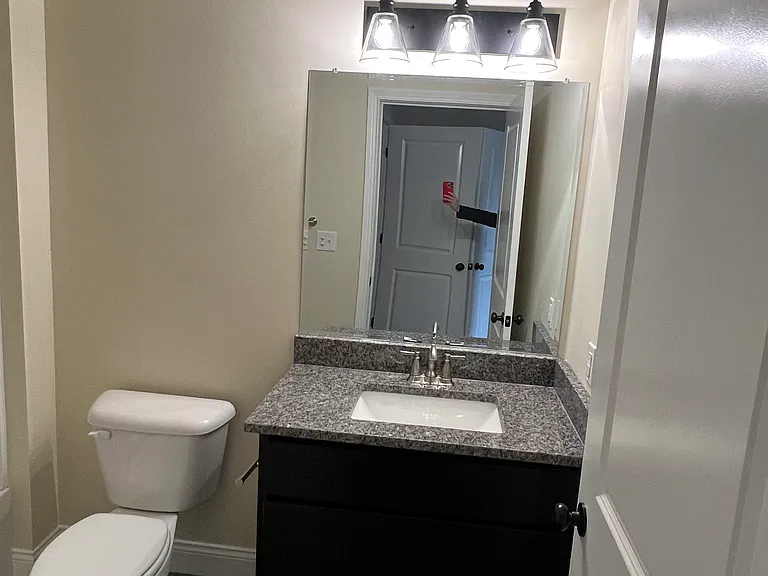 3840 Rohling Oaks Dr #H9 — Photo 16