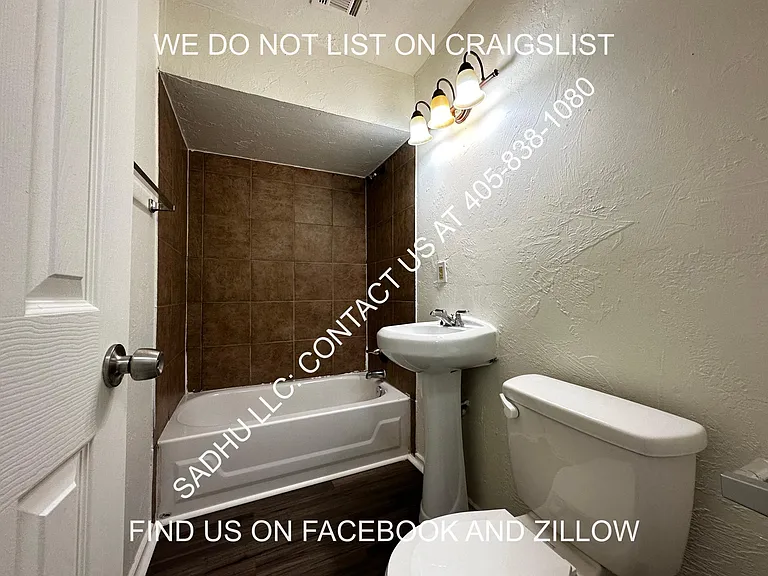 717 N Rockwell Ave #713B — Photo 14