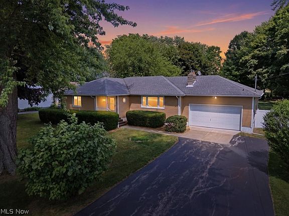 2nd image of 3759 Ohio St