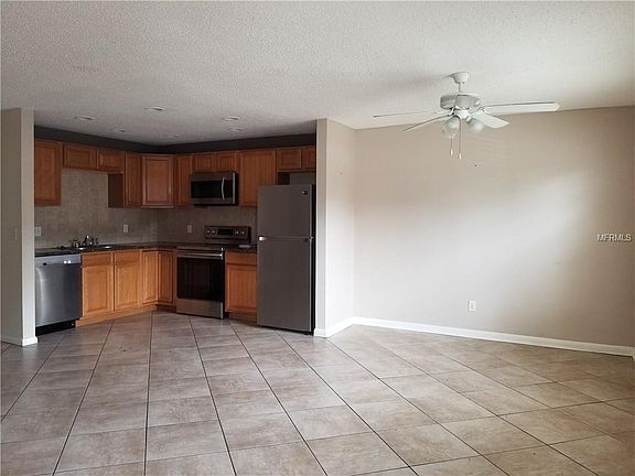 3rd image of 9119 Tudor Dr #E105