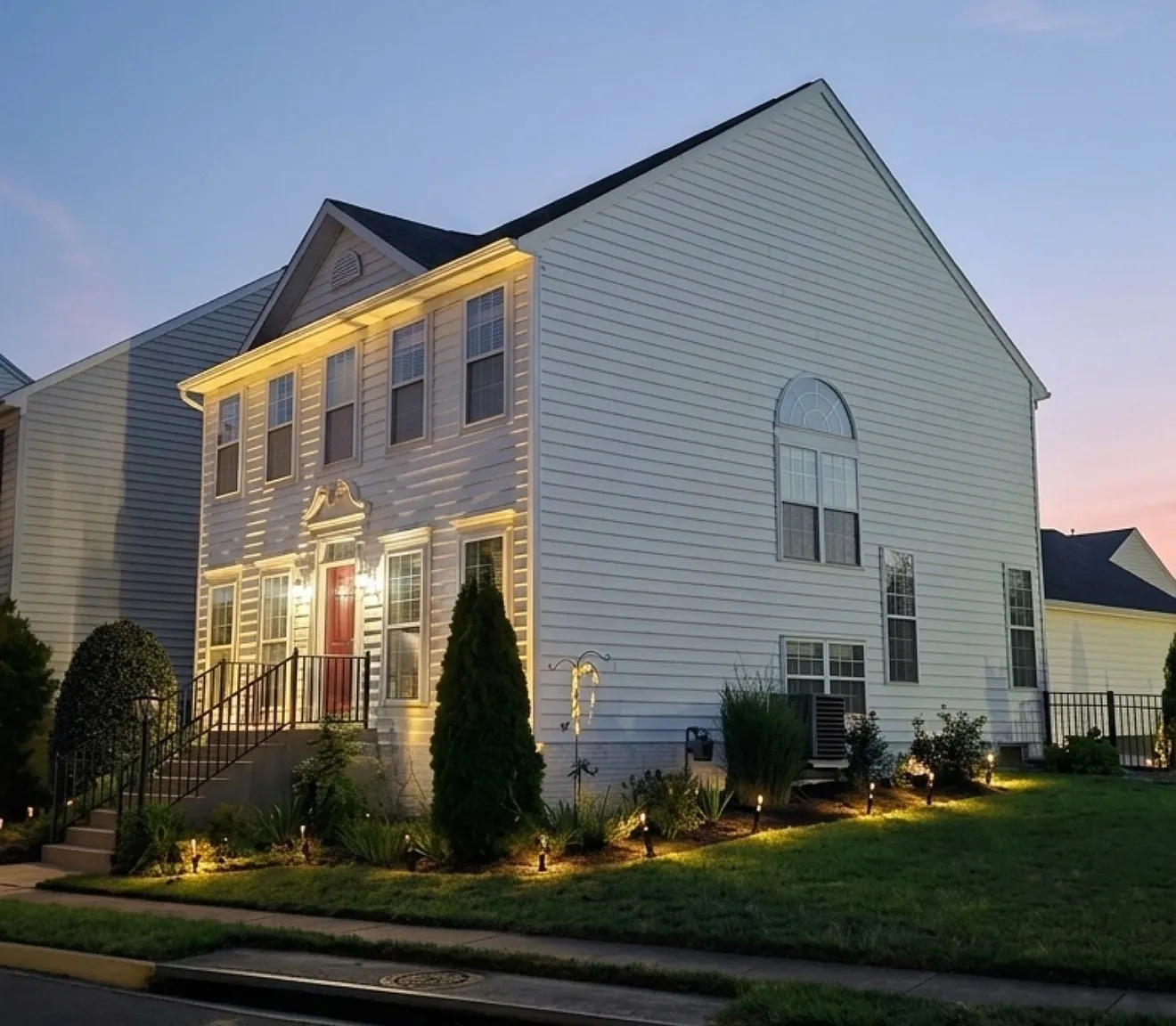 3 bed, 3016 sqft, $3,995 — Photo 2