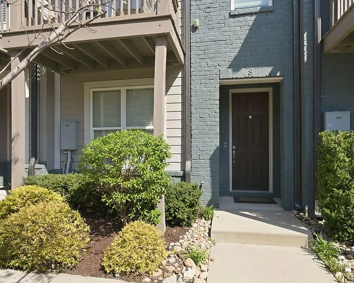 1815 Ridley Blvd #8 — Photo 3