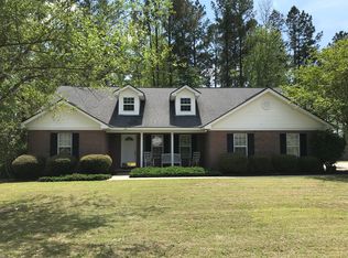 114 Hidden Lake Dr, Rincon, GA 31326