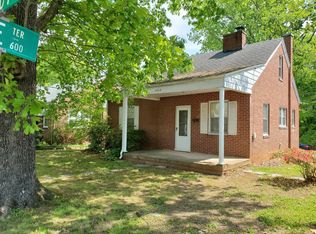 208 McCoy St, Martinsville, VA 24112