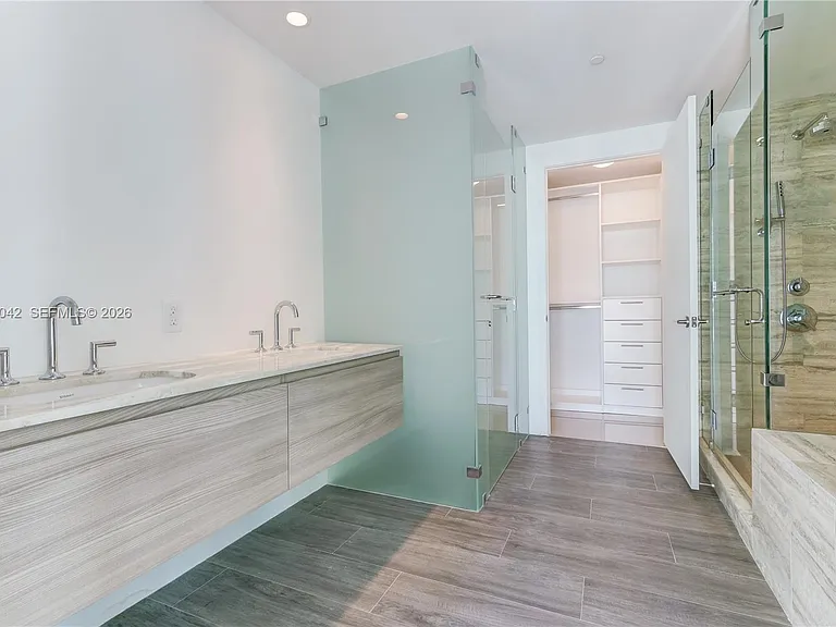 2900 NE 7th Ave #801 — Photo 14