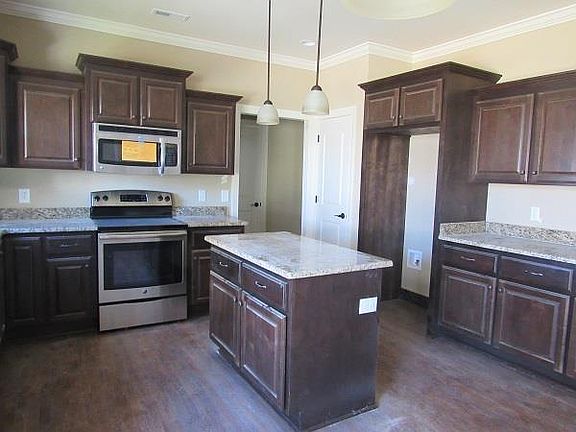 4th image of 1204 Rivercrest Lot 307
