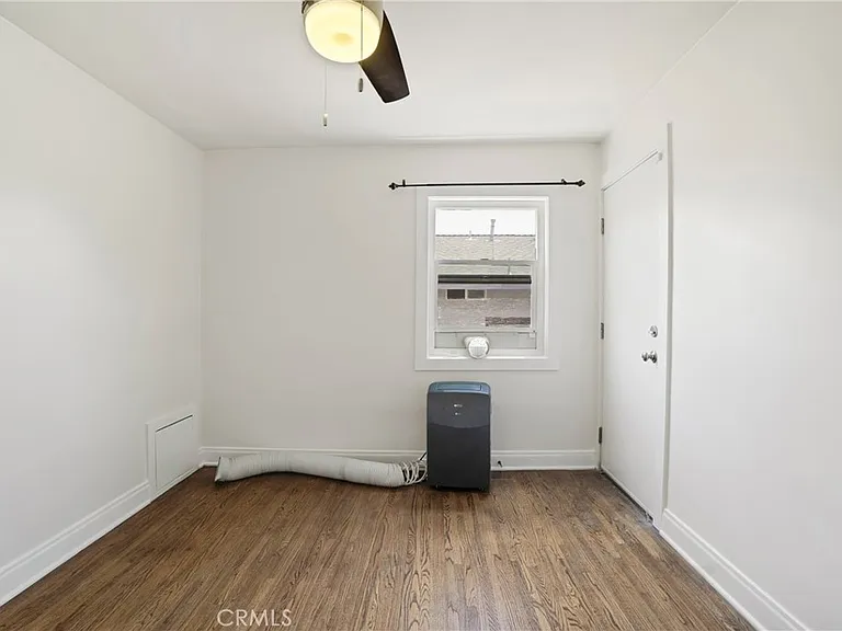 5152 Romaine St — Photo 15