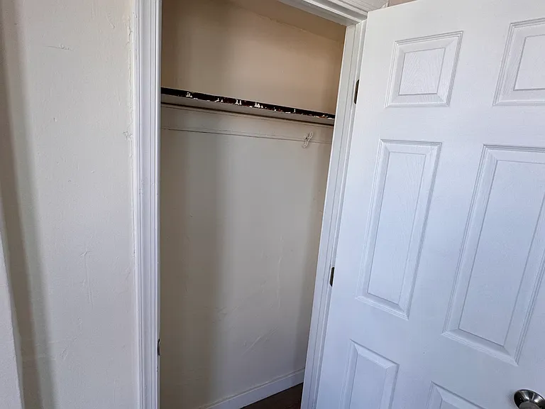 3014 N Swanson St — Photo 17