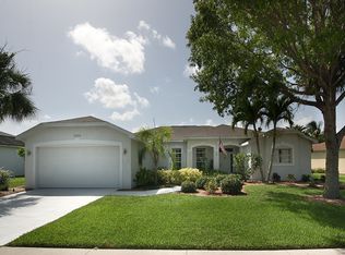 23396 Olde Meadowbrook Cir, Estero, FL 34134