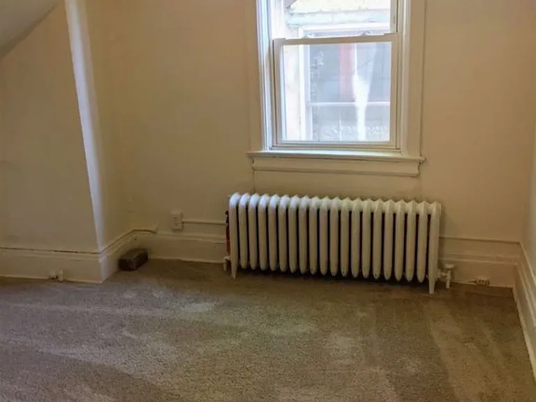 2306 Sherbrook St #3 — Photo 11