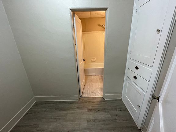 5th image of 216 S Mulanix St APT 301