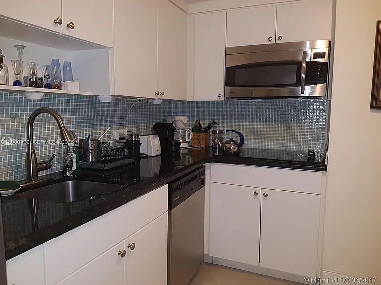 801 Brickell Bay Dr #765 — Photo 4