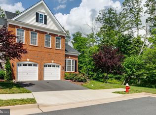 42948 Courtland Chase Sq, Ashburn, VA 20148